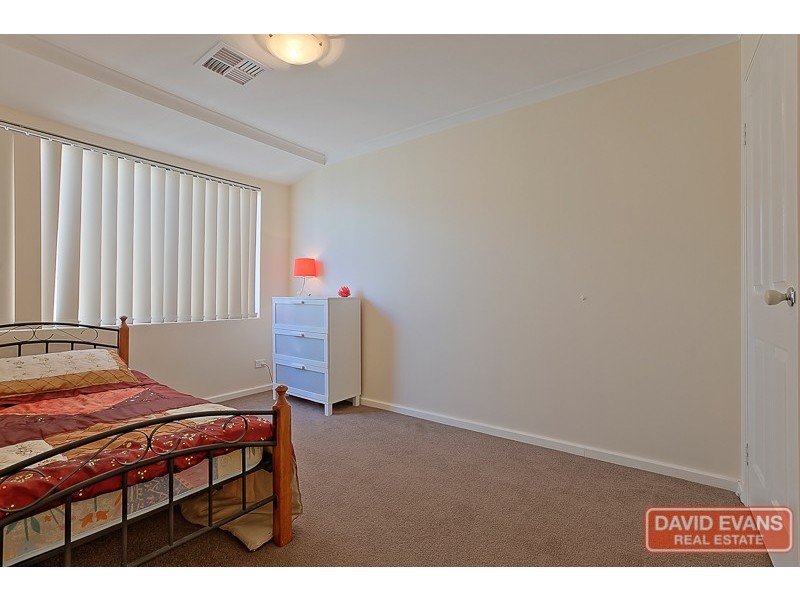 28 Ritchie Drive, Rockingham WA 6168