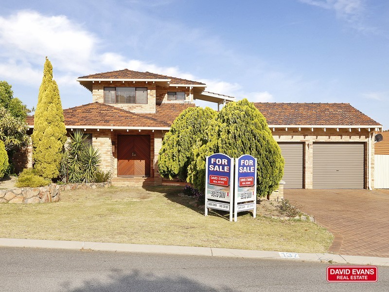 137 Rannoch Circle, Hamersley WA 6022