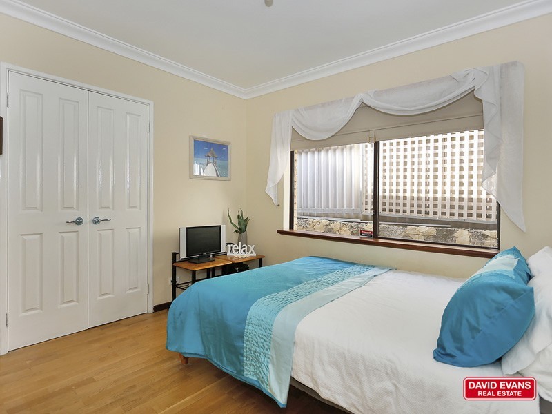 137 Rannoch Circle, Hamersley WA 6022