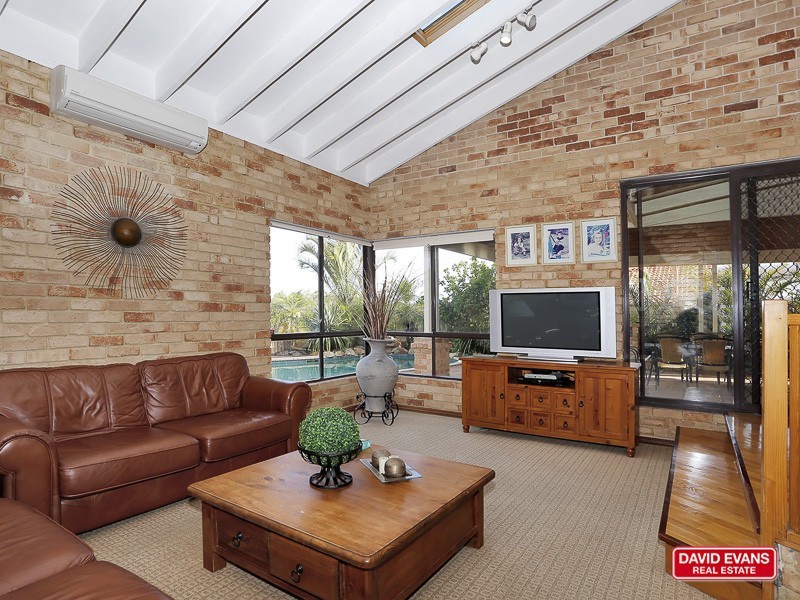 137 Rannoch Circle, Hamersley WA 6022