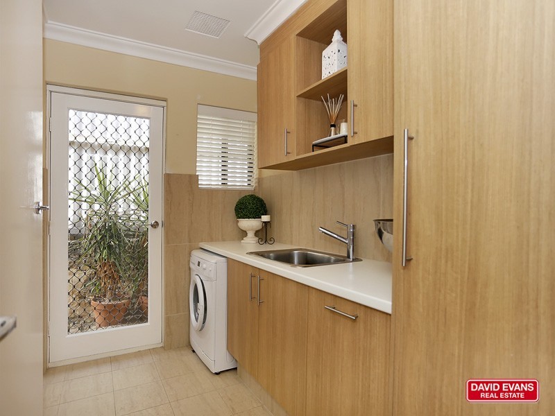 137 Rannoch Circle, Hamersley WA 6022