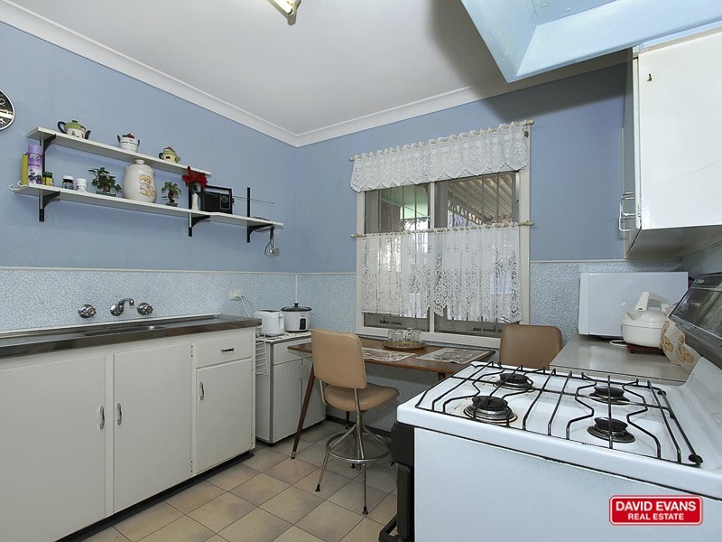 33 Brecknock way, Girrawheen WA 6064