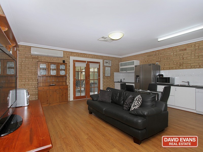 41 Jaeger Square, Ballajura WA 6066