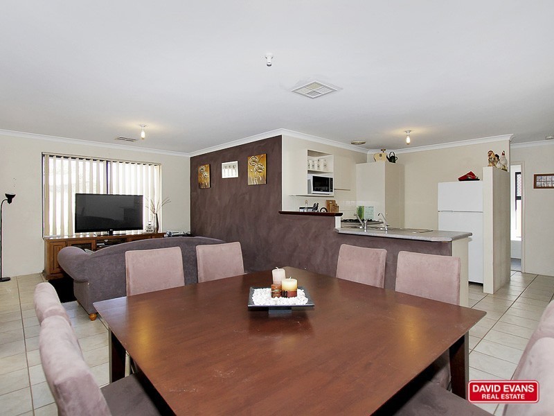 38 Bonnievale Terrace, Wanneroo WA 6065