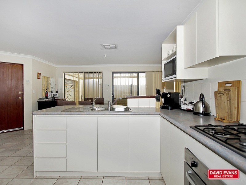 38 Bonnievale Terrace, Wanneroo WA 6065