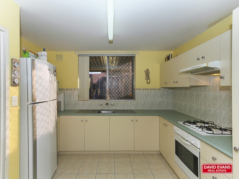 30C Casserley Avenue, Girrawheen WA 6064