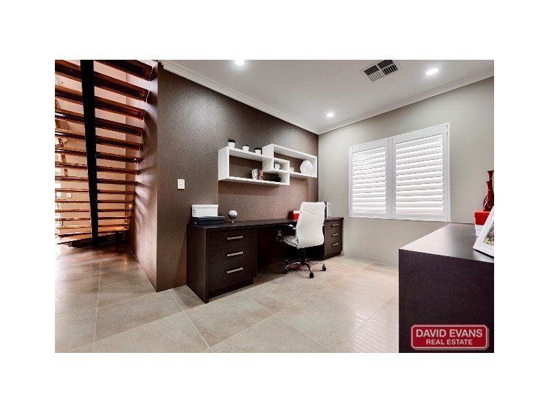 28 Newmarket Parade, Butler WA 6036