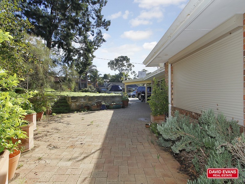 6 Farnley Way, Duncraig WA 6023
