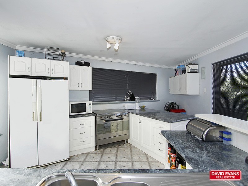 6 Farnley Way, Duncraig WA 6023