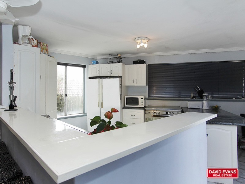 6 Farnley Way, Duncraig WA 6023