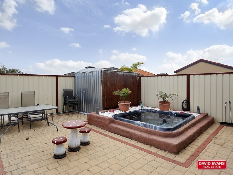 1 Yandella Promenade, Tapping WA 6065