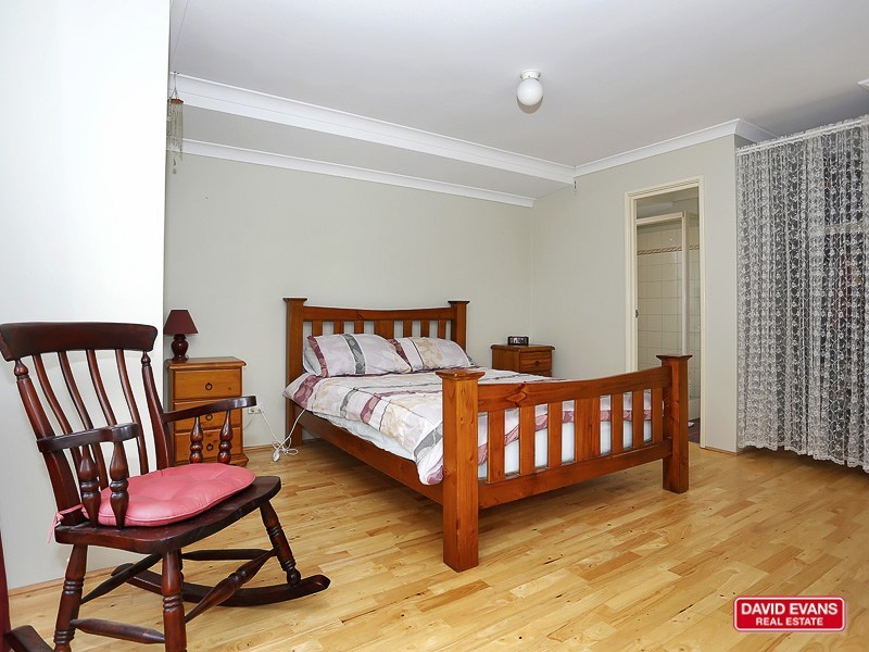 1 Yandella Promenade, Tapping WA 6065