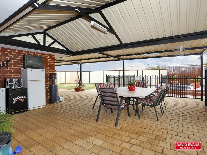 1 Yandella Promenade, Tapping WA 6065