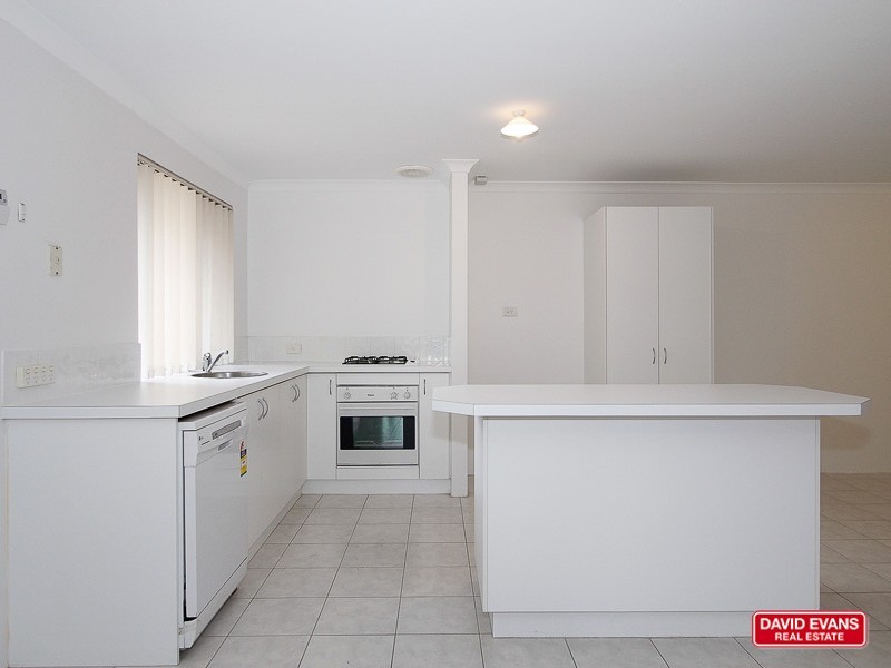 6 Montgomery Lane, Langford WA 6147