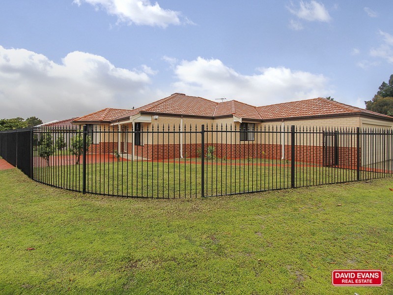 6 Montgomery Lane, Langford WA 6147