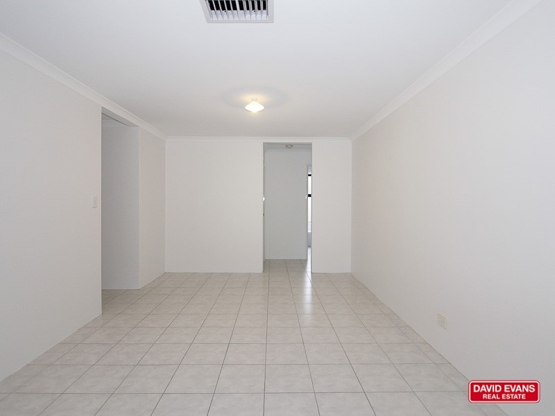 6 Montgomery Lane, Langford WA 6147