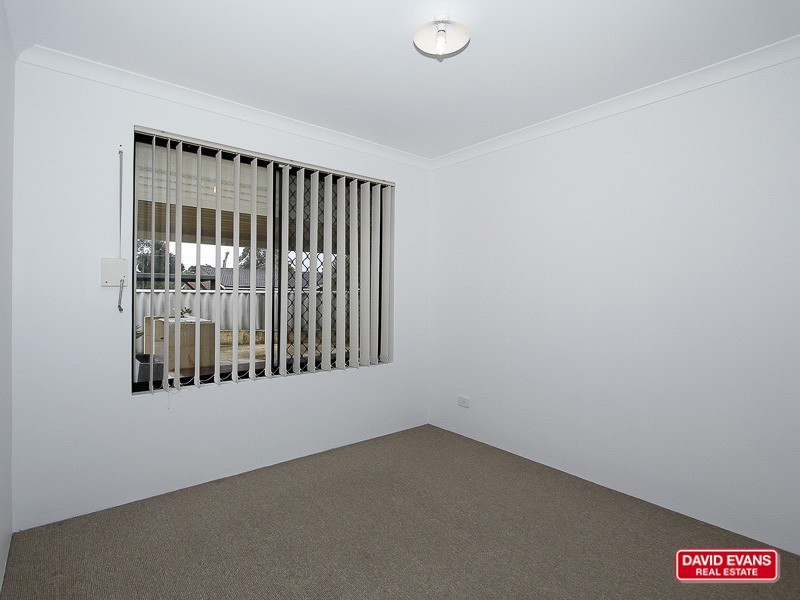 6 Montgomery Lane, Langford WA 6147