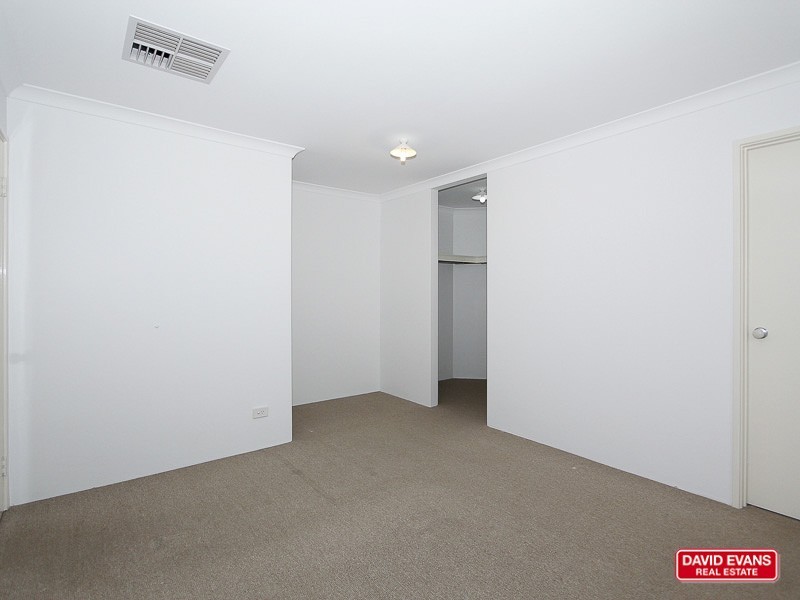 6 Montgomery Lane, Langford WA 6147