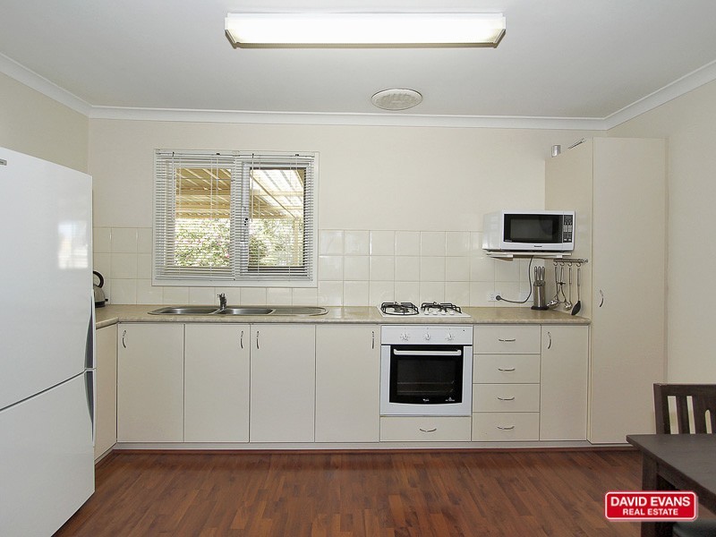 24B Connell Way, Girrawheen WA 6064