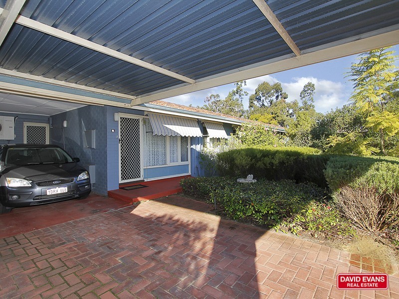 24B Connell Way, Girrawheen WA 6064