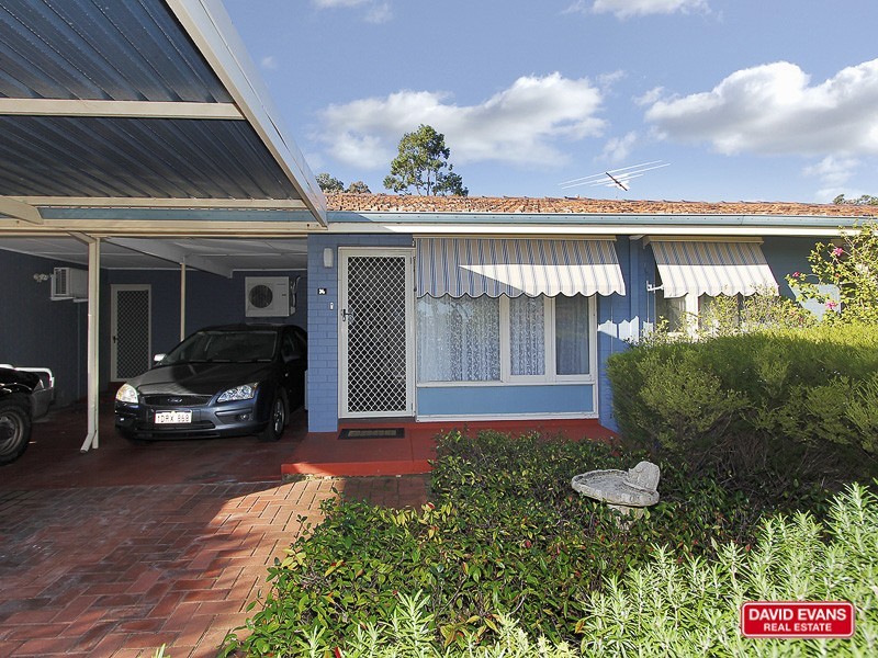 24B Connell Way, Girrawheen WA 6064