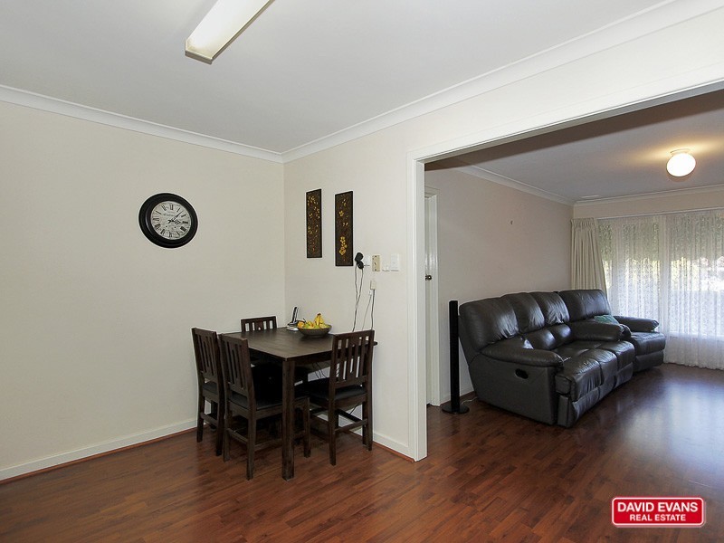 24B Connell Way, Girrawheen WA 6064