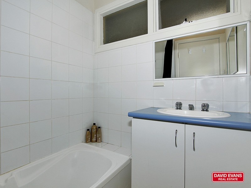 24B Connell Way, Girrawheen WA 6064