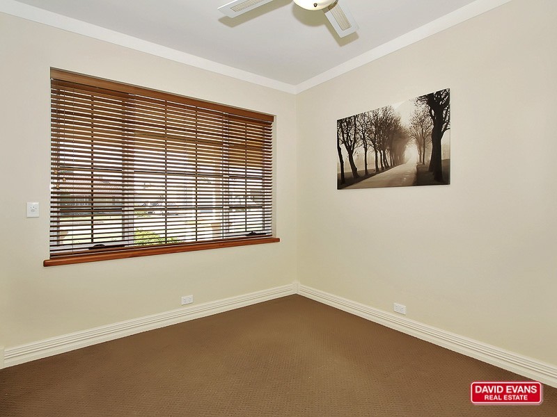 17 Barr Street, Dianella WA 6059