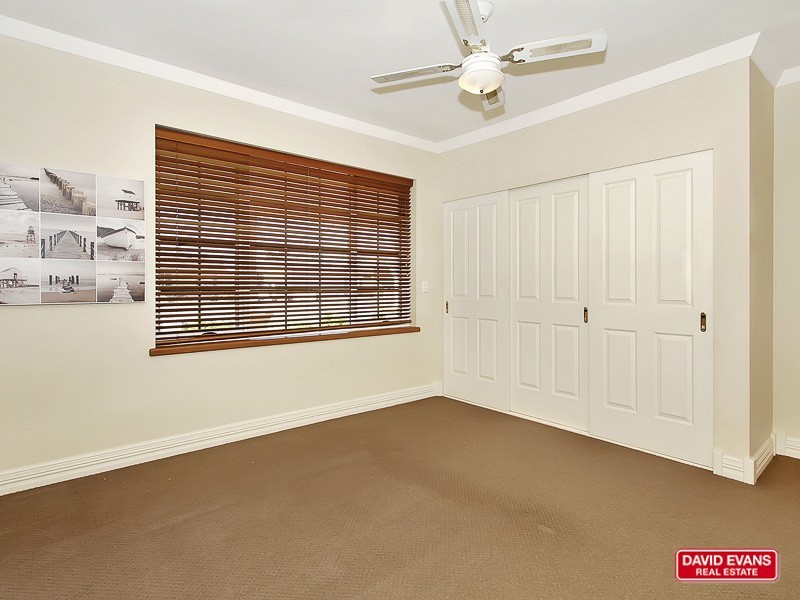 17 Barr Street, Dianella WA 6059