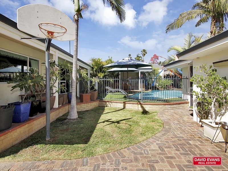 17 Barr Street, Dianella WA 6059