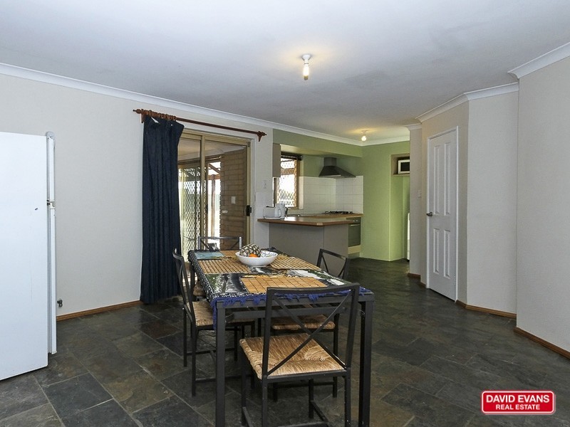 21 Chestnut Grove, Mirrabooka WA 6061