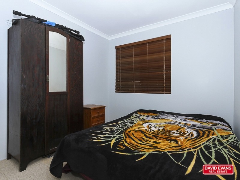 21 Chestnut Grove, Mirrabooka WA 6061