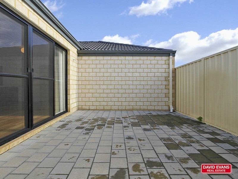 1/7 Cranley Link, Ashby WA 6065