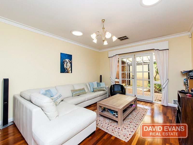 56 Cricklewood Way, Carine WA 6020