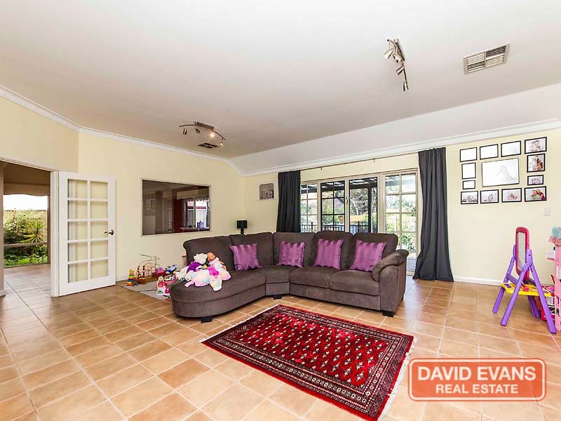 56 Cricklewood Way, Carine WA 6020