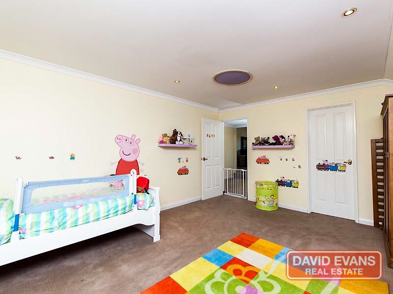 56 Cricklewood Way, Carine WA 6020