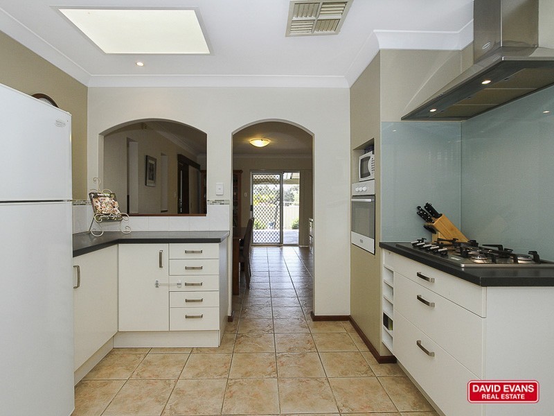 1 Doon Way, Hamersley WA 6022