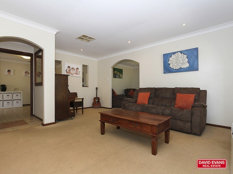 1 Doon Way, Hamersley WA 6022