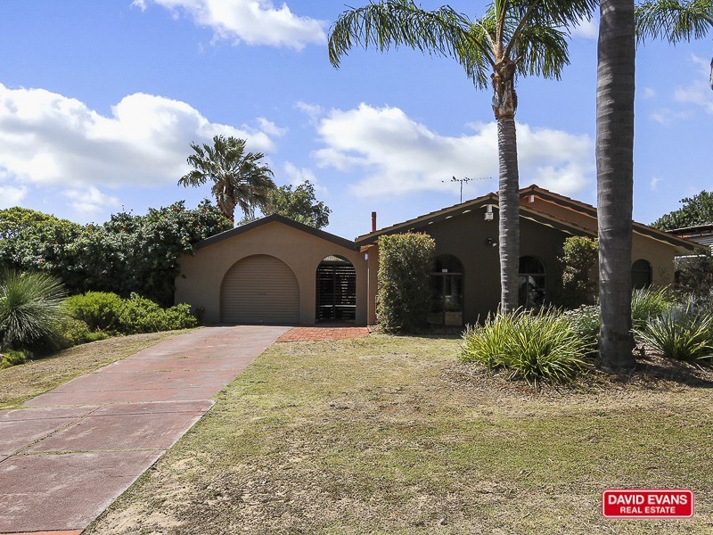 1 Doon Way, Hamersley WA 6022