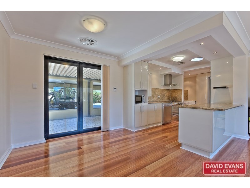 563 High Road, Parkwood WA 6147