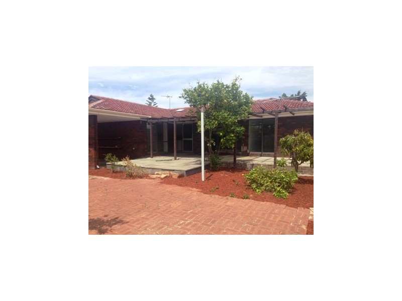 23 Carnegie Way, Padbury WA 6025