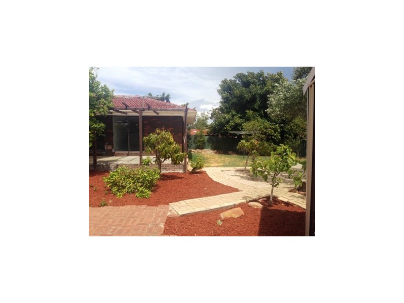 23 Carnegie Way, Padbury WA 6025