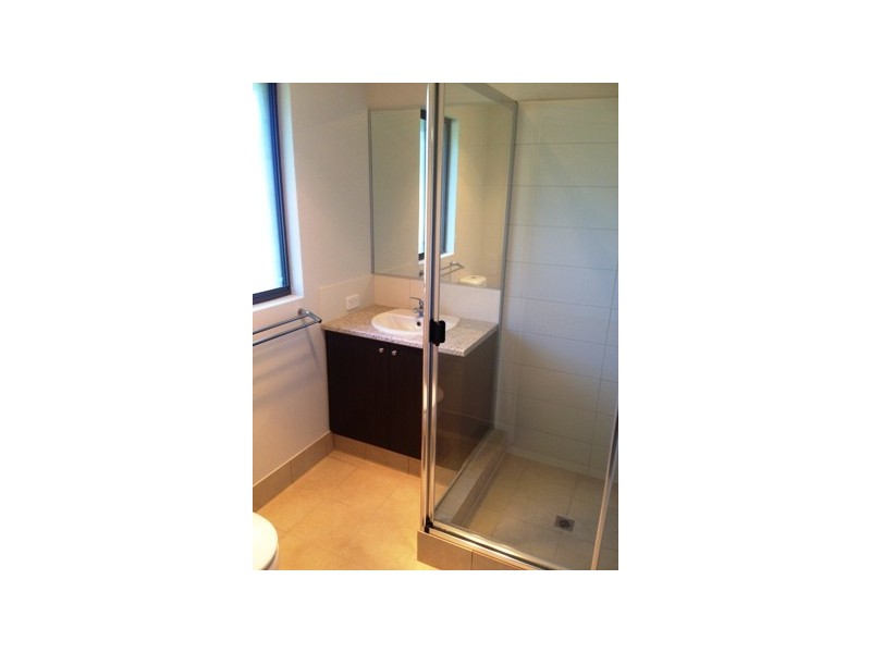 28 Ravensbourne Street, Yanchep WA 6035