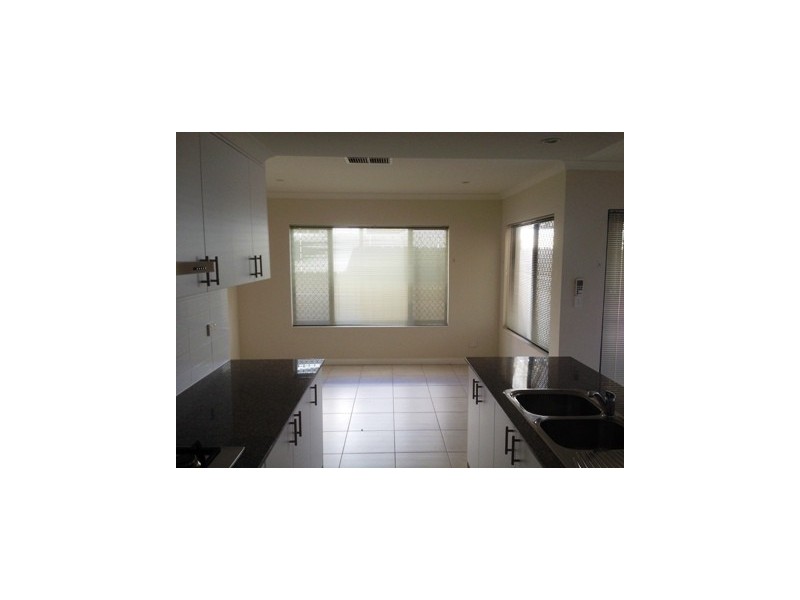 45B Hamilton Street, Stirling WA 6021