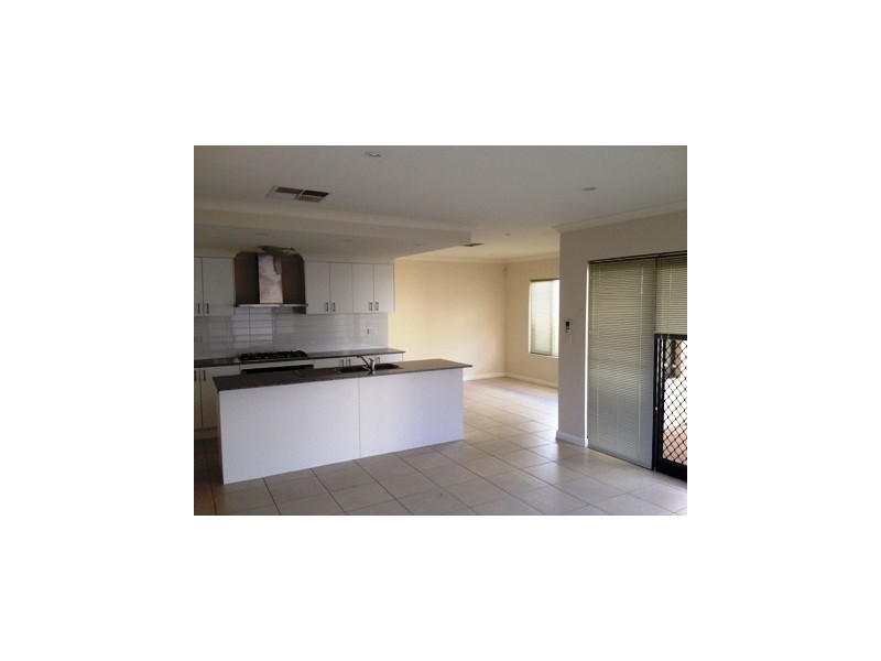 45B Hamilton Street, Stirling WA 6021