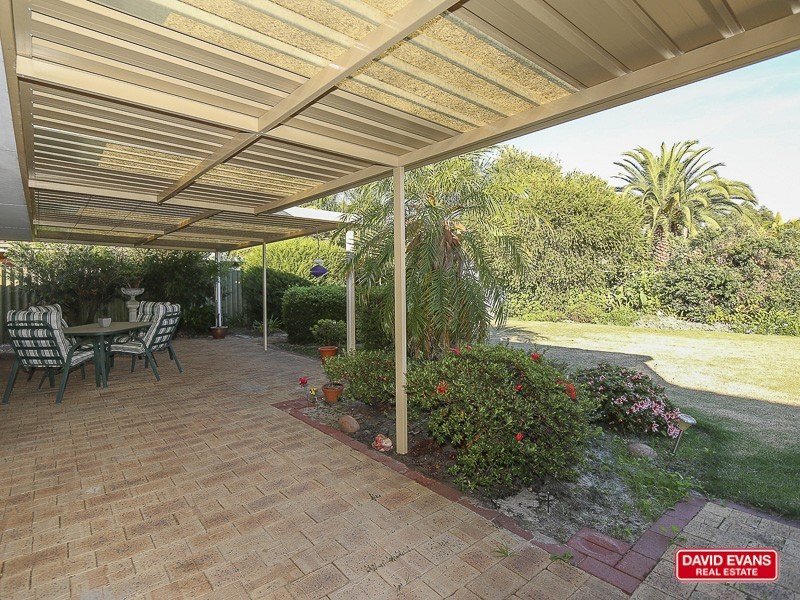 16 Lemongrass Terrace, Ballajura WA 6066