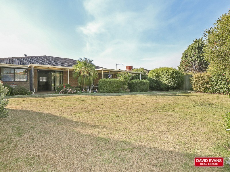 16 Lemongrass Terrace, Ballajura WA 6066