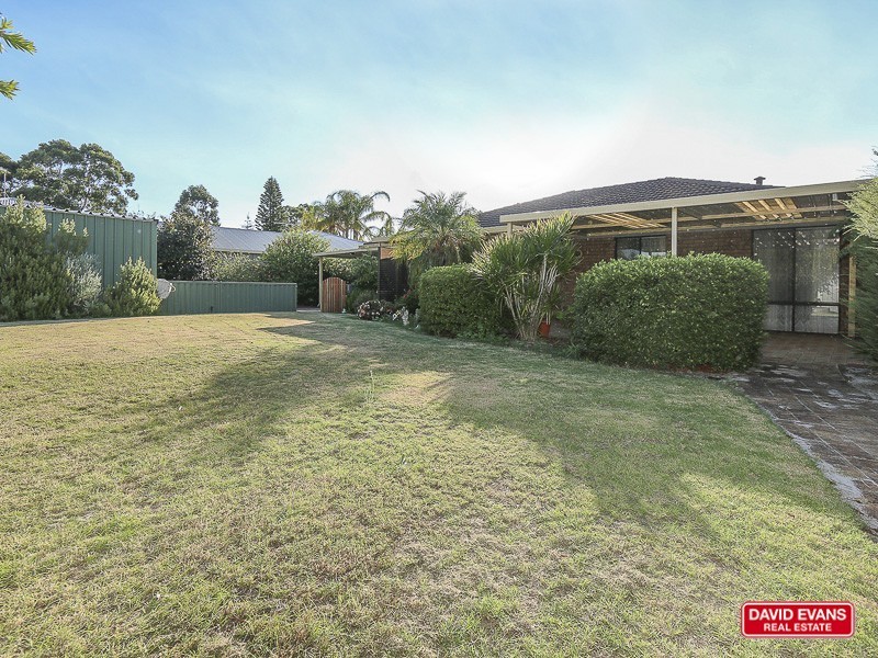 16 Lemongrass Terrace, Ballajura WA 6066