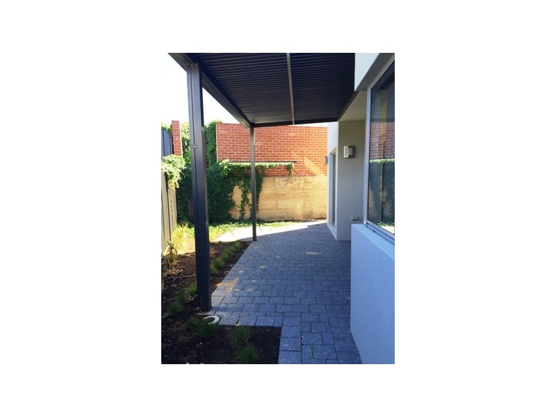 2C Victoria Street, Mosman Park WA 6012