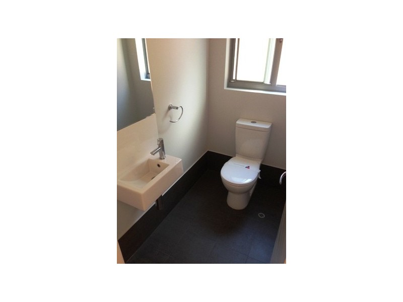 2C Victoria Street, Mosman Park WA 6012